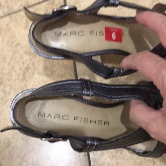 Heels - Picture 4 of 6